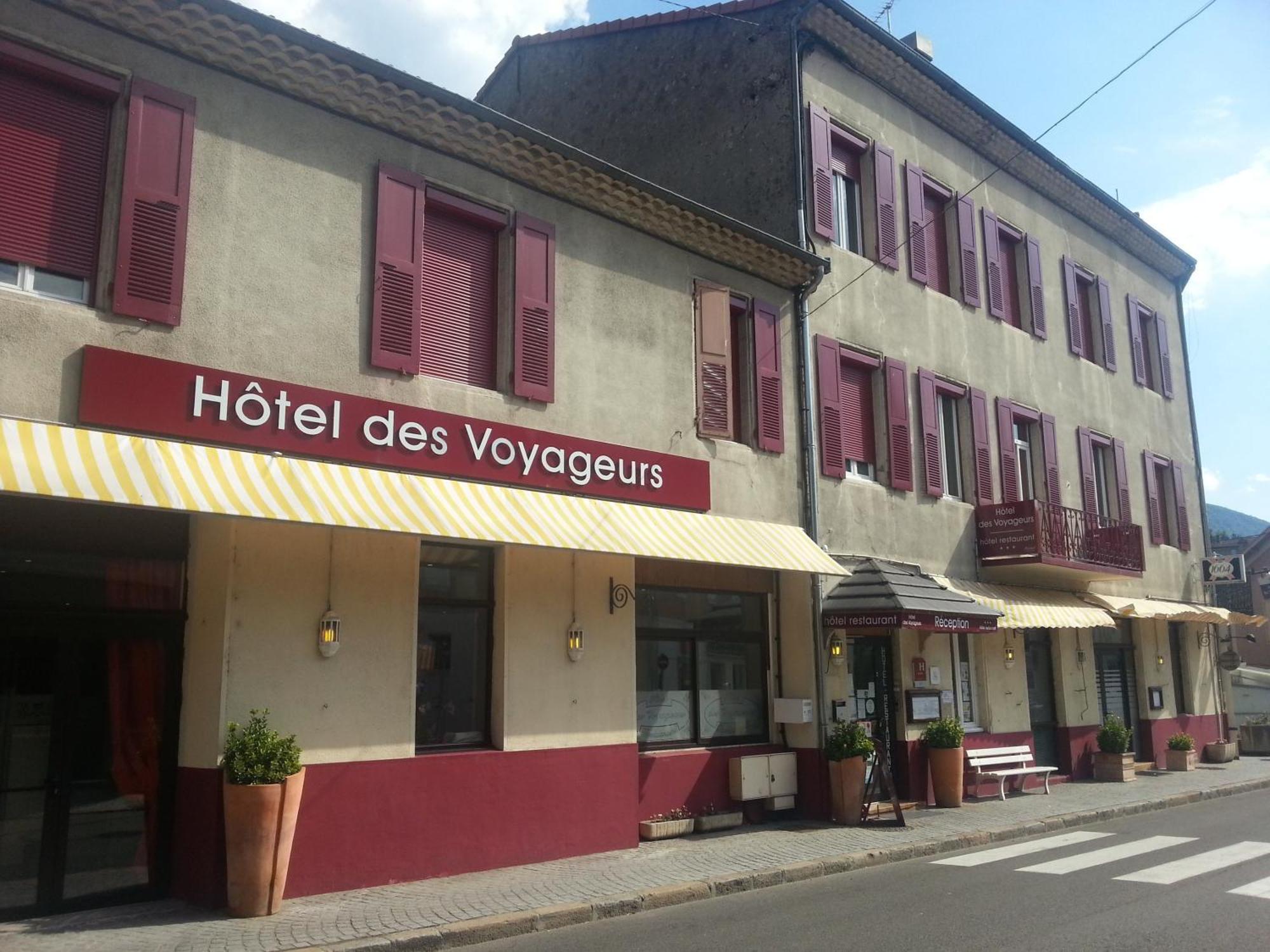 Hotel-Restaurant Des Voyageurs Le Cheylard エクステリア 写真